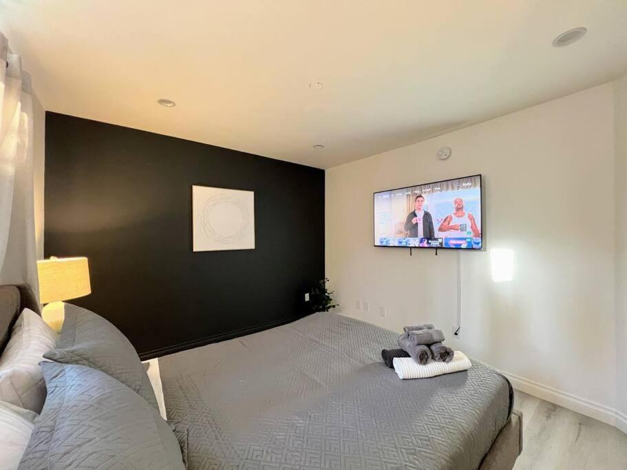 Hollywood Black Habitat Los Angeles Exterior foto